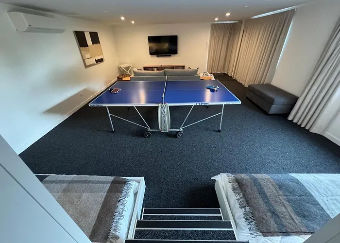 Luxury Redwoods With Heated Pool, Spa, Sauna Villa Rotorua